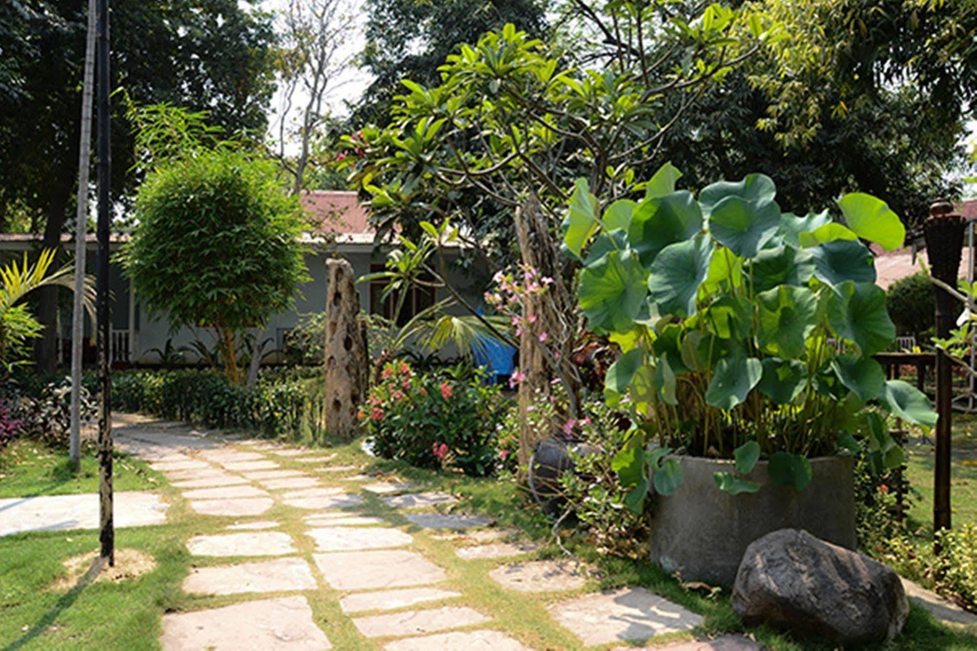 Thante Hotel - Nyaung Oo Exterior foto